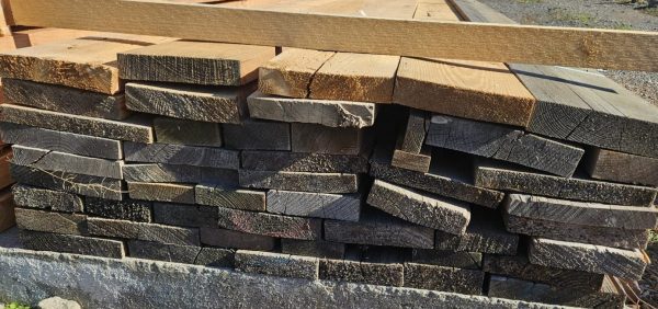 Hochwertige Sopo O3 Bohlen aus Nadelholz, 4 m, vielseitig für Bau, Garten und DIY, robust und langlebig