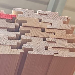 Fassadenprofil SoPo-F25 aus Weißtanne, sägerau, 21x67 mm – Sonderposten