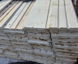 Nahaufnahme Sopo N1 Profilholz Rundprofil 14x121 mm, weiß imprägniert