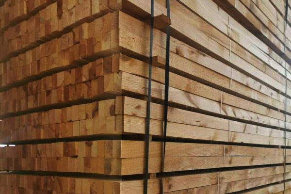 Dachlatten 40 x 60 mm – getrocknetes Bauholz aus Fichte, Tanne oder Kiefer